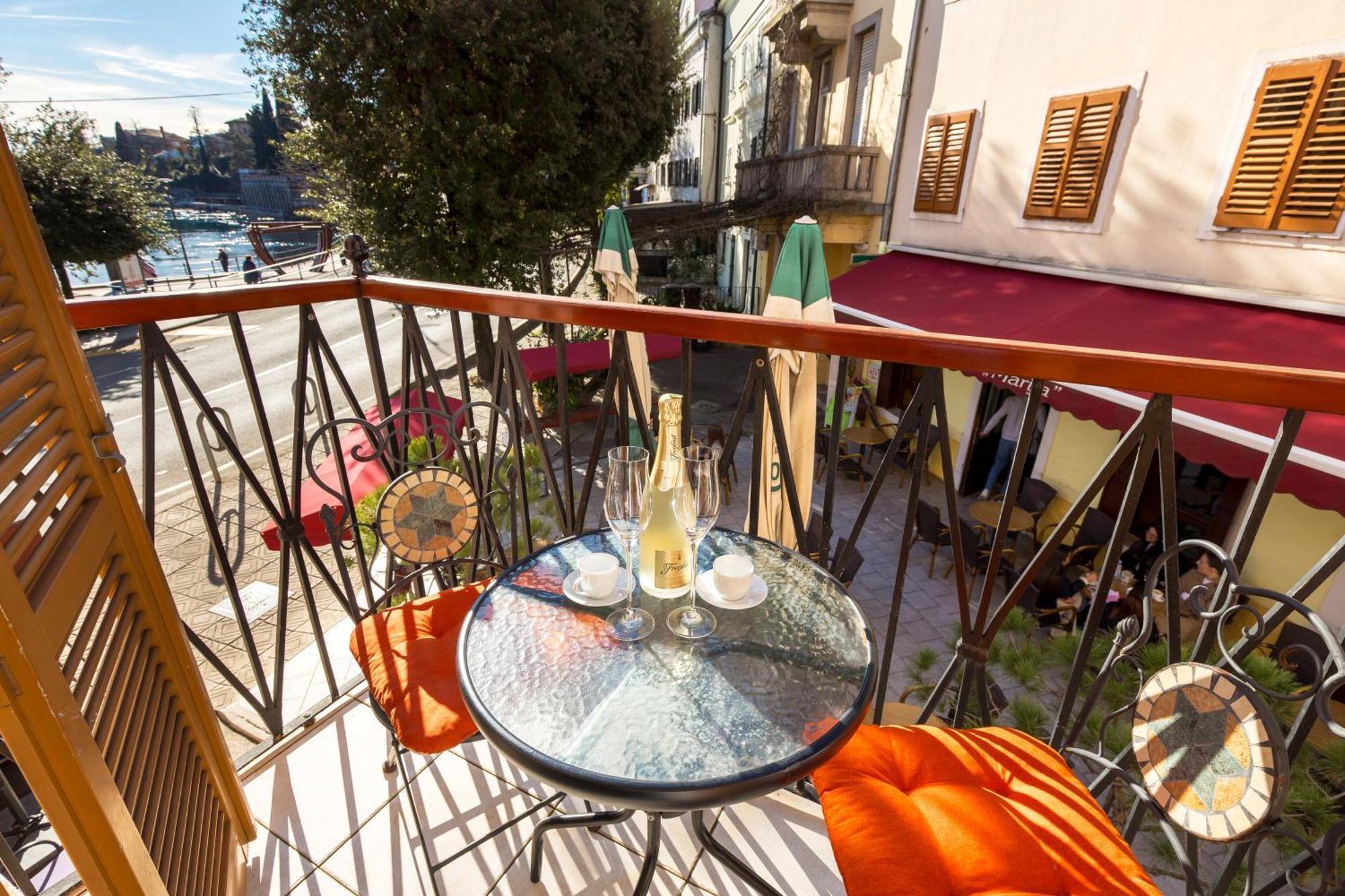 Apartments Anaika At The Beach, Opatija Ngoại thất bức ảnh